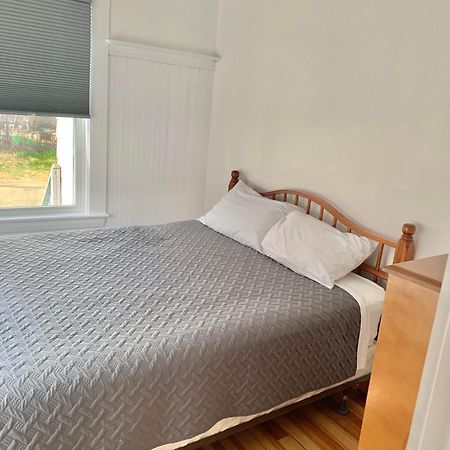 Nautical Beach Apartments Хамптън Екстериор снимка
